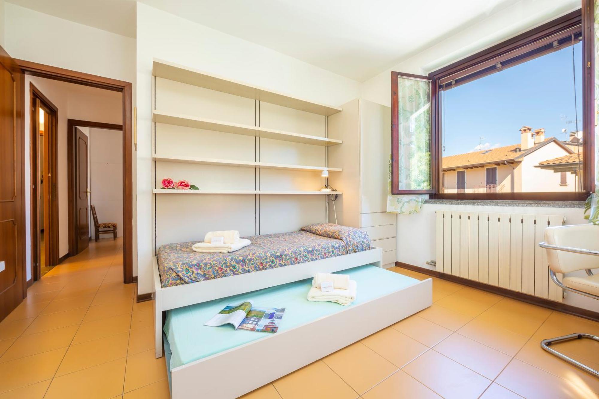 Appartamento Gaya Stresa Center - Happy Rentals Екстер'єр фото
