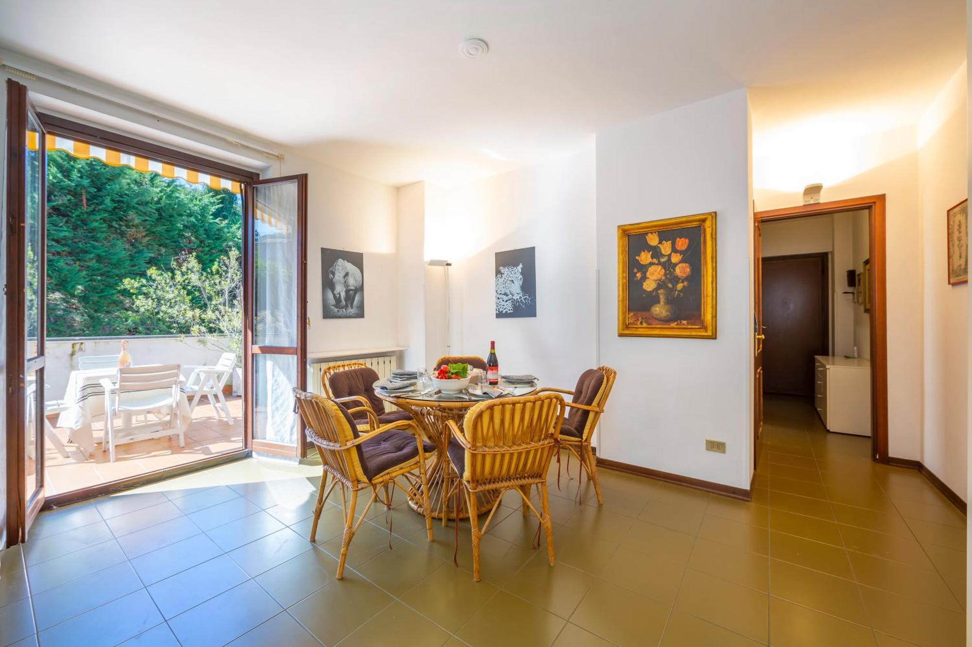 Appartamento Gaya Stresa Center - Happy Rentals Екстер'єр фото