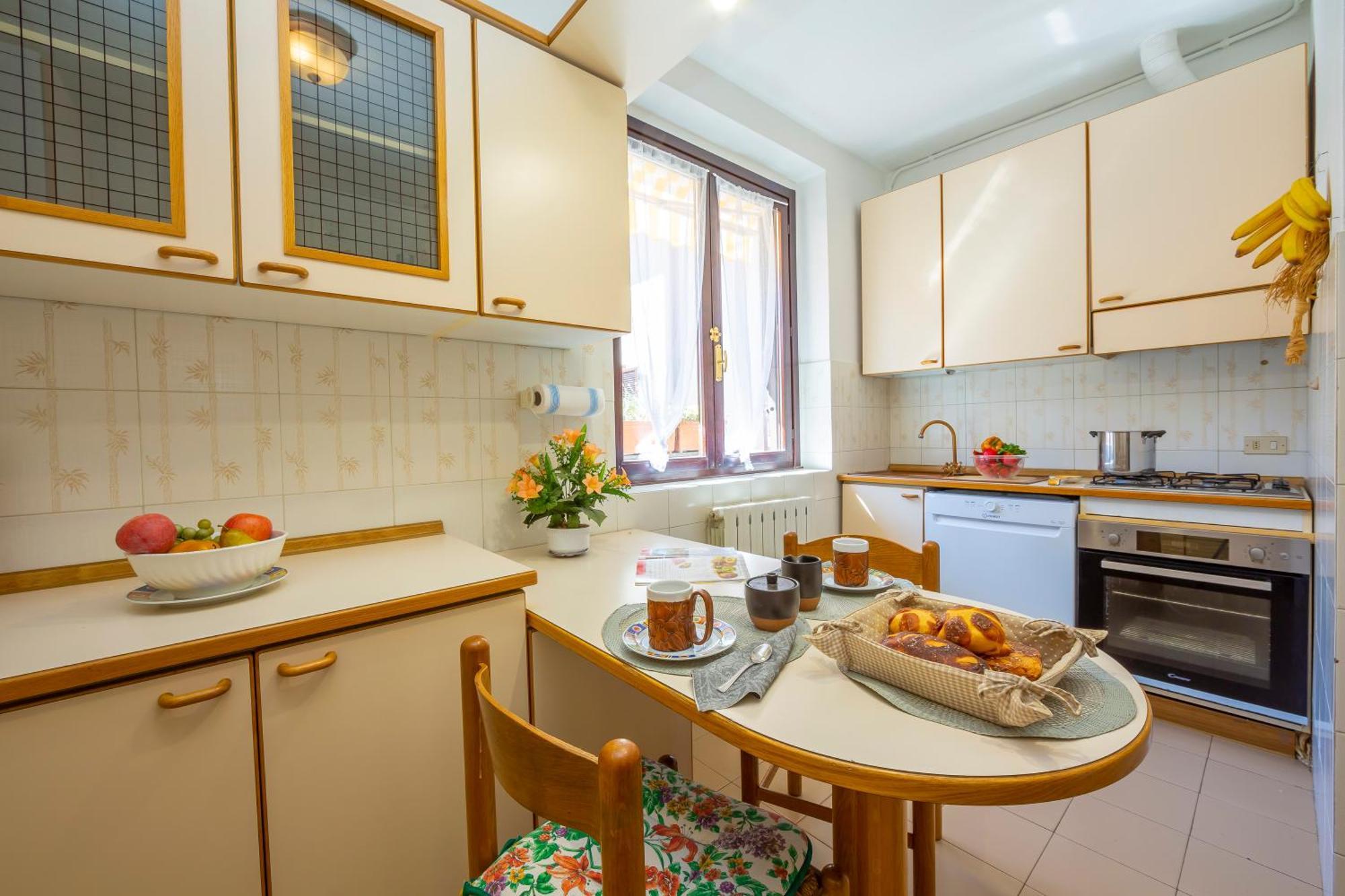 Appartamento Gaya Stresa Center - Happy Rentals Екстер'єр фото