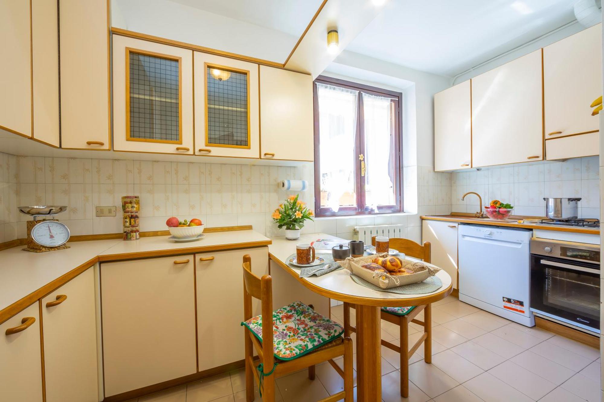 Appartamento Gaya Stresa Center - Happy Rentals Екстер'єр фото